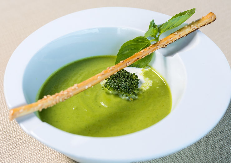 Soupe froide concombre et courgette